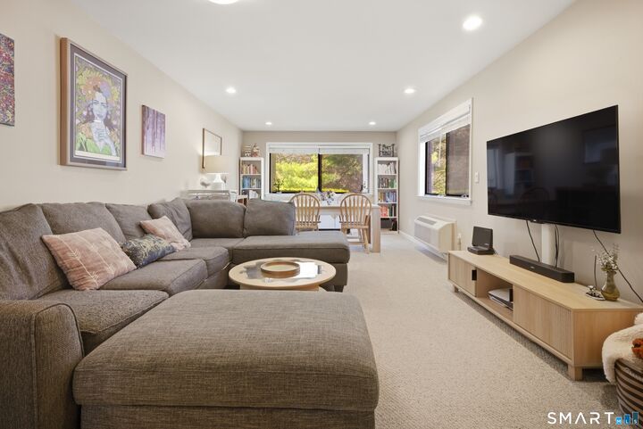 Property Photo: 94 Wilton Crest 94 CT 06897