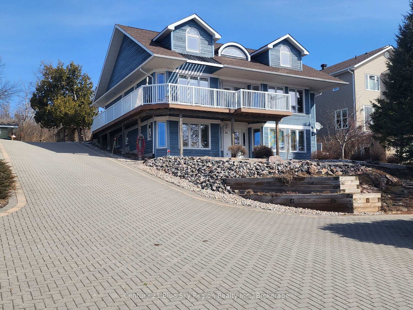 Property Photo:  422 Osprey Crescent  ON P0H 1H0 