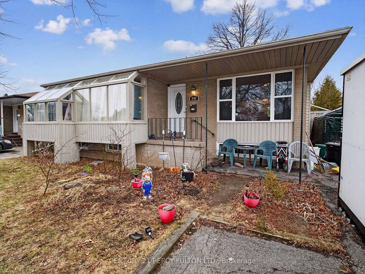 Property Photo:  840 Bem Avenue  ON L1W 1X3 