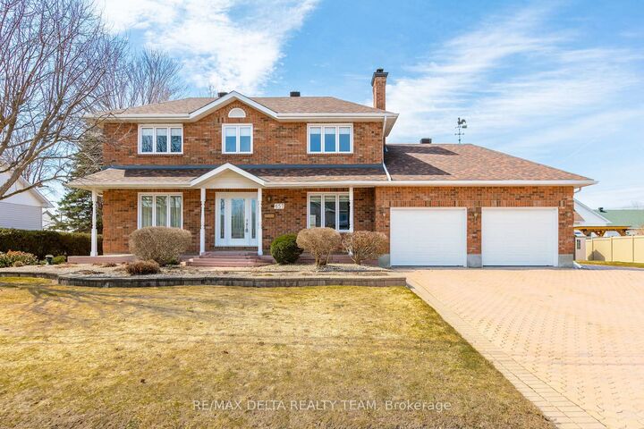 657 Ste Anne Street — photo 1