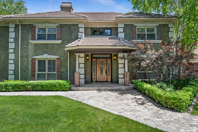 Property Photo:  5757 S Holladay Blvd E  UT 84121 