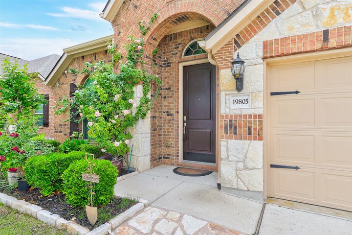 Property Photo: 19805 Grail Hollows Cove TX 78660