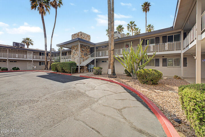 Property Photo:  10862 N Fairway Court E  AZ 85351 