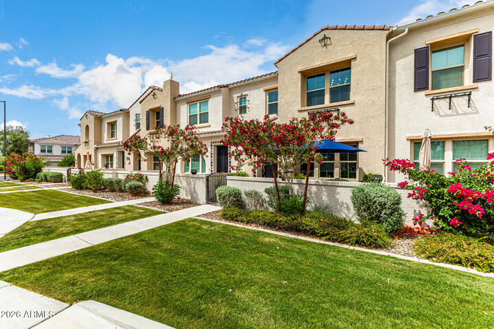 Property Photo:  4077 S Sabrina Drive 121  AZ 85248 
