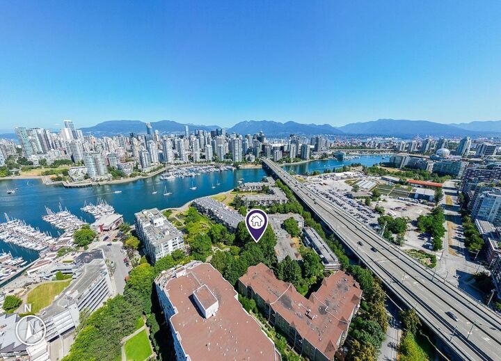 Property Photo: 500 Starboard Square BC V5Z 4L7