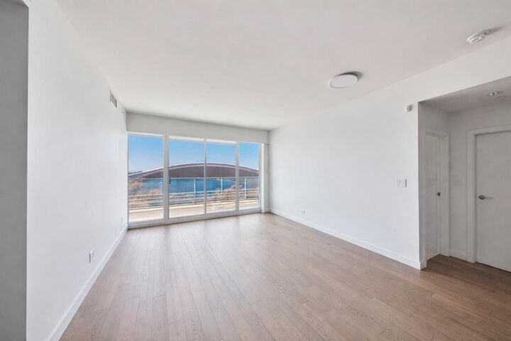 Property Photo: 6622 Pearson Way 604 BC V7C 0E4