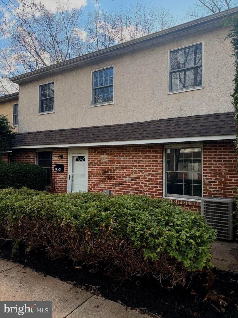 Property Photo:  2404 Whitpain Hls  PA 19422 