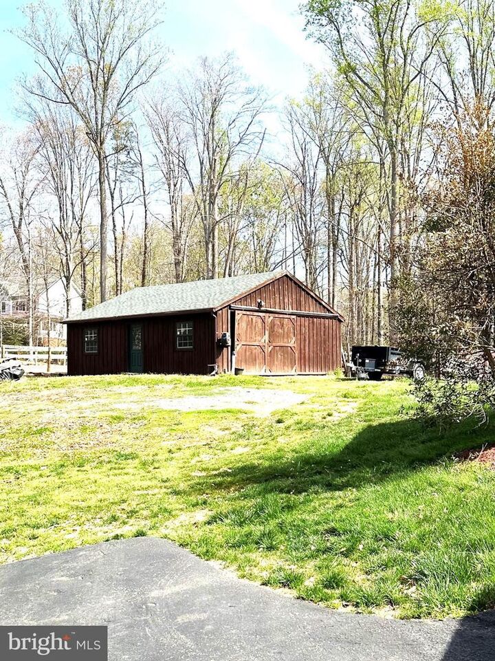 Property Photo:  2 Holly Court  VA 22556 