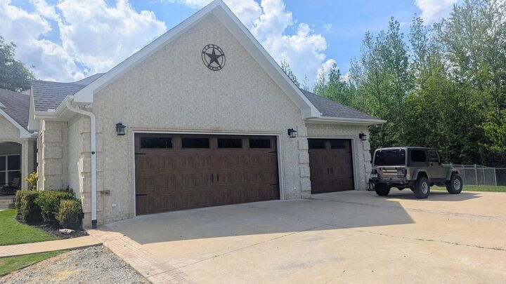 Property Photo:  9003 Diamond Ridge  AR 72019 