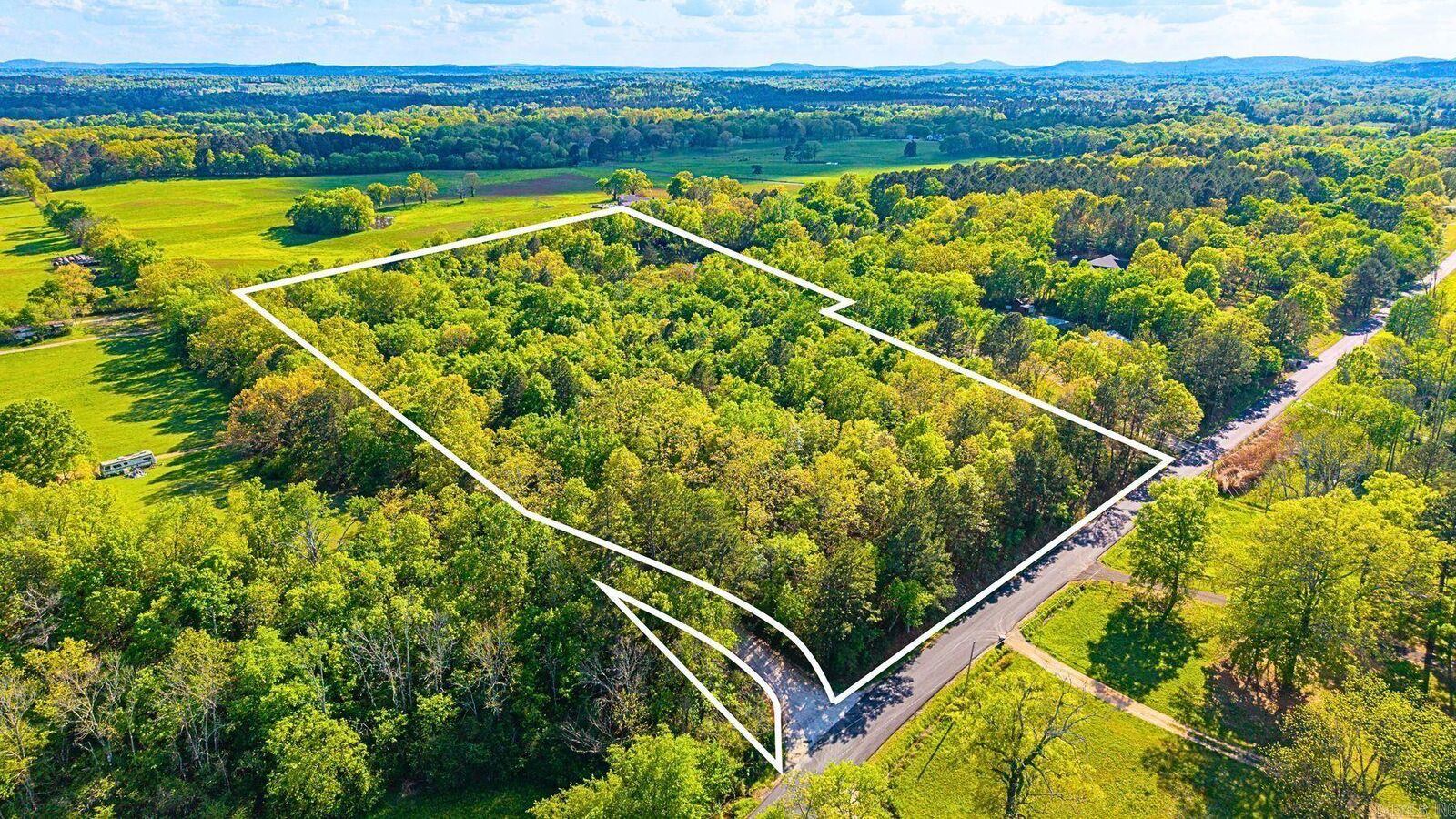 Property Photo:  000 Old Bear Road  AR 71968 