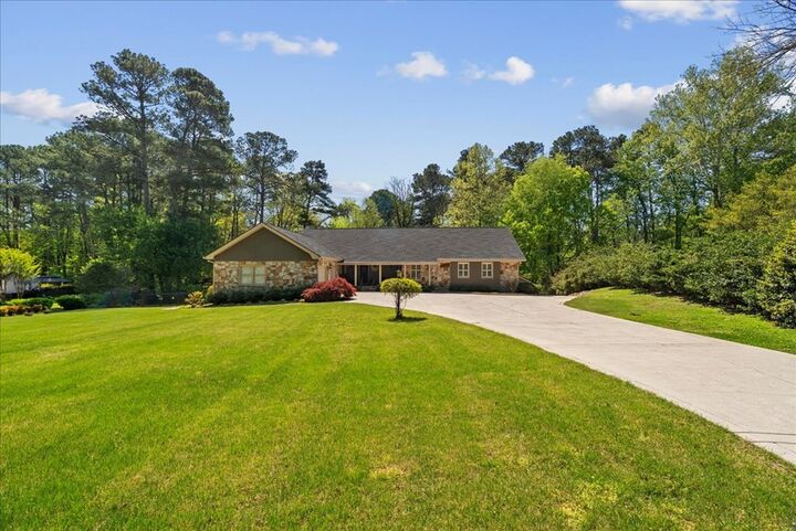 Property Photo:  1917 Tiffany Lane  GA 30720 