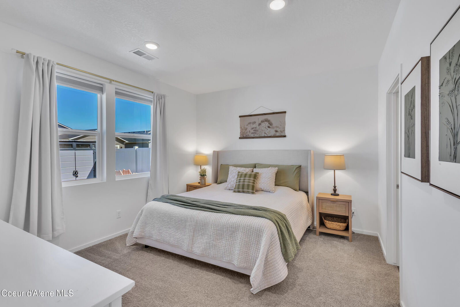 Property Photo:  5306 E Aquila Ave  ID 83854 