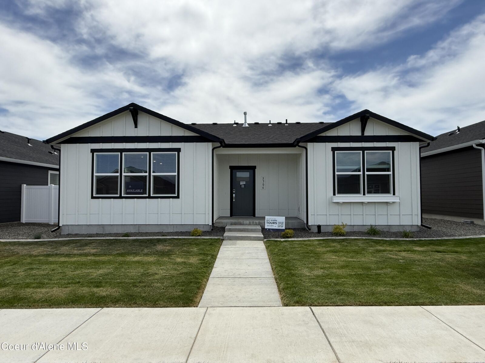 Property Photo: 5306 E Aquila Ave ID 83854