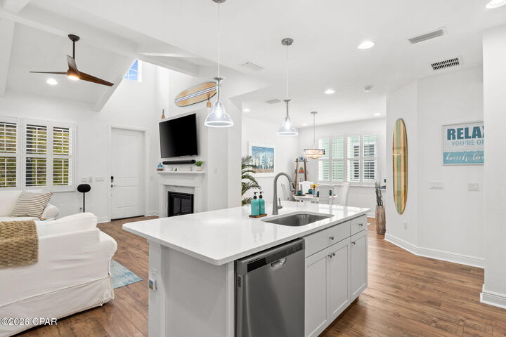 Property Photo: 8694 Conch Shell Court FL 32413