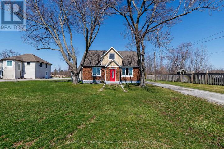 Photo de la propriété:  2592 3 Highway  ON L3K 5V4 