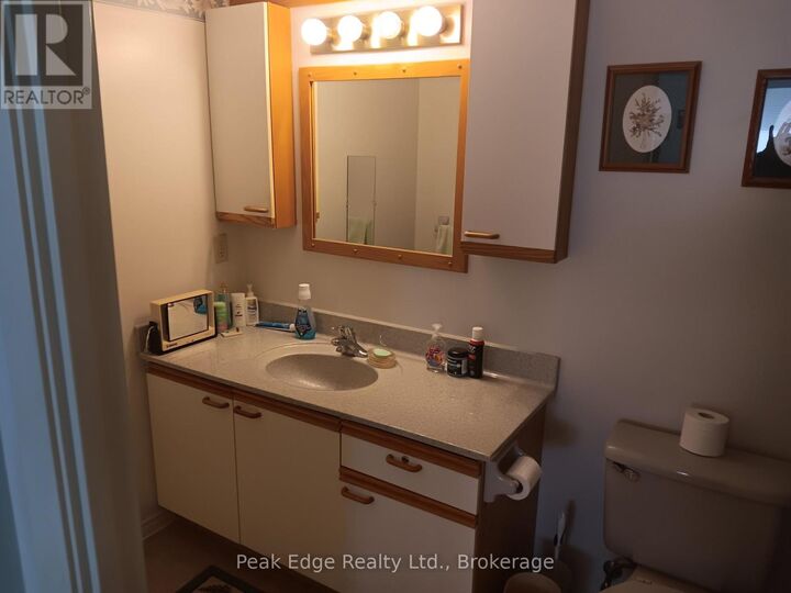 536 11th Avenue 303 — photo 1