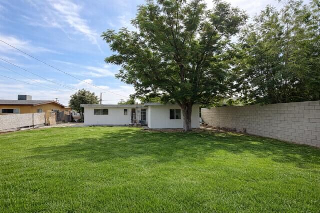 Property Photo: 1995 Lawrence Street CA 92264