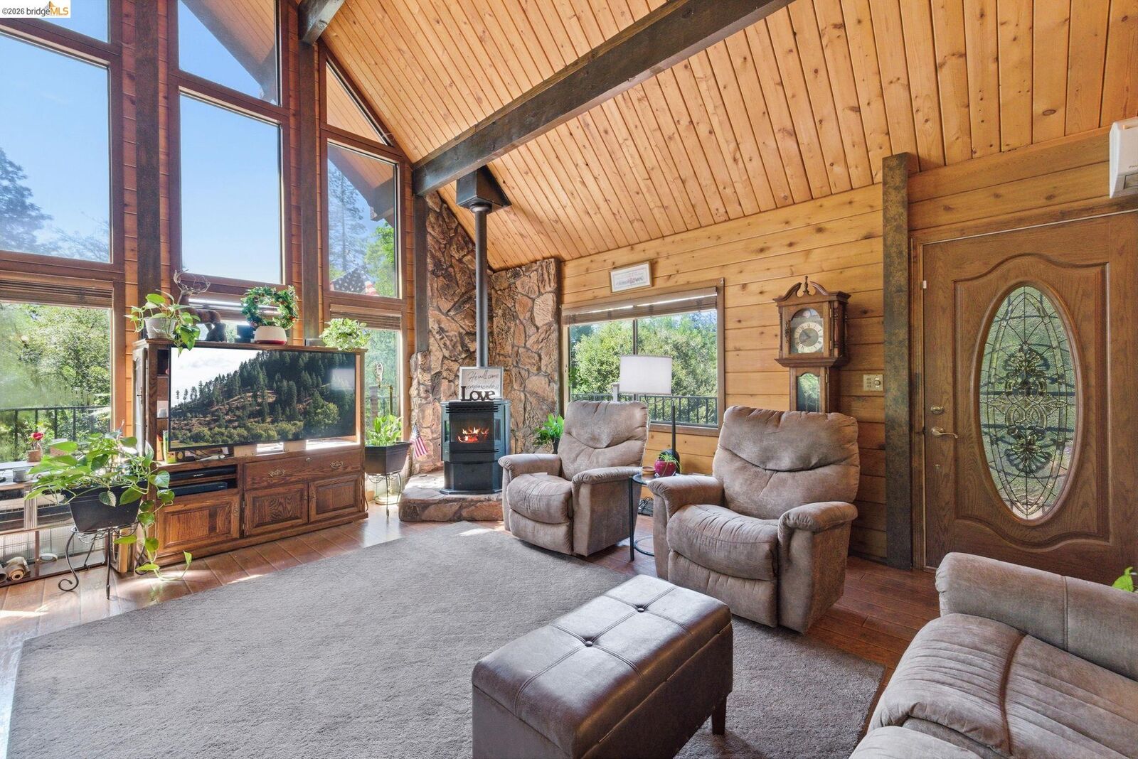 Property Photo:  22555 S Fork Rd  CA 95370 