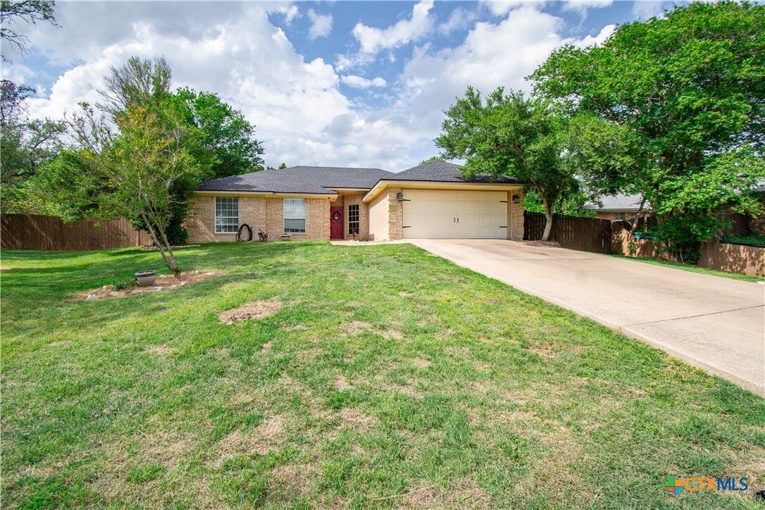 Property Photo:  5362 Denmans Loop  TX 76513 