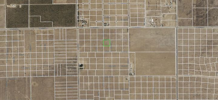 Property Photo:  Cor Avenue A2 Drt 96 Stw D  CA 93536 