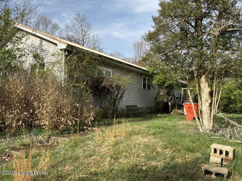 Property Photo:  134 Meadowview Dr  KY 42701 