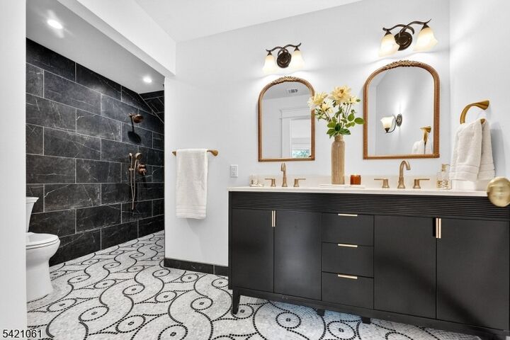 Property Photo:  34 Buttonwood Rd  NJ 07021 