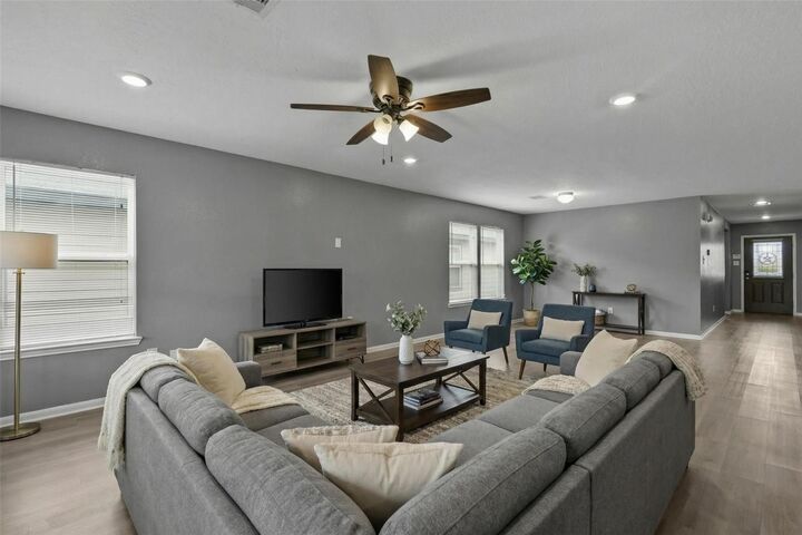 Property Photo:  2611 Hawthorn Mill Lane  TX 77038 
