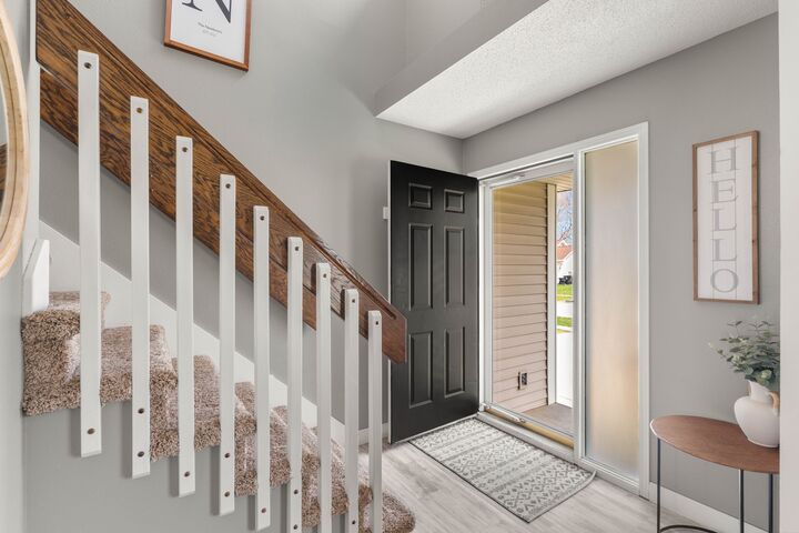 Property Photo:  140 SE Peachtree Drive  IA 50263 