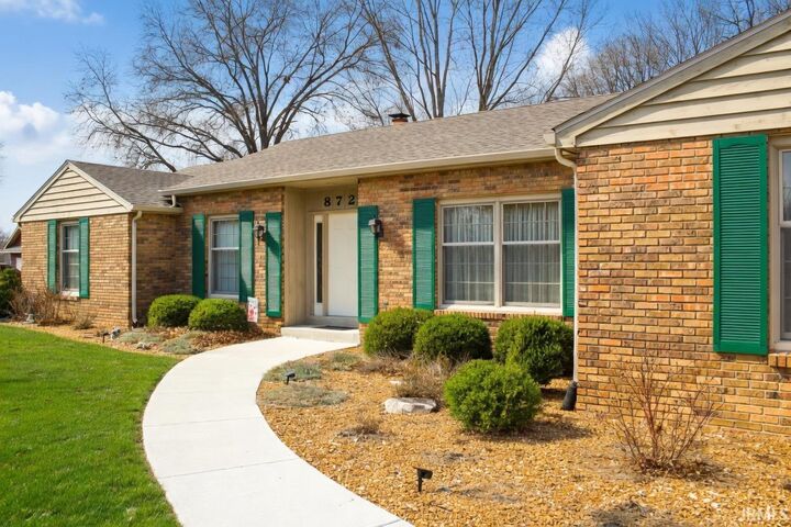 Property Photo:  8729 Nicole Drive  IN 46806-1648 