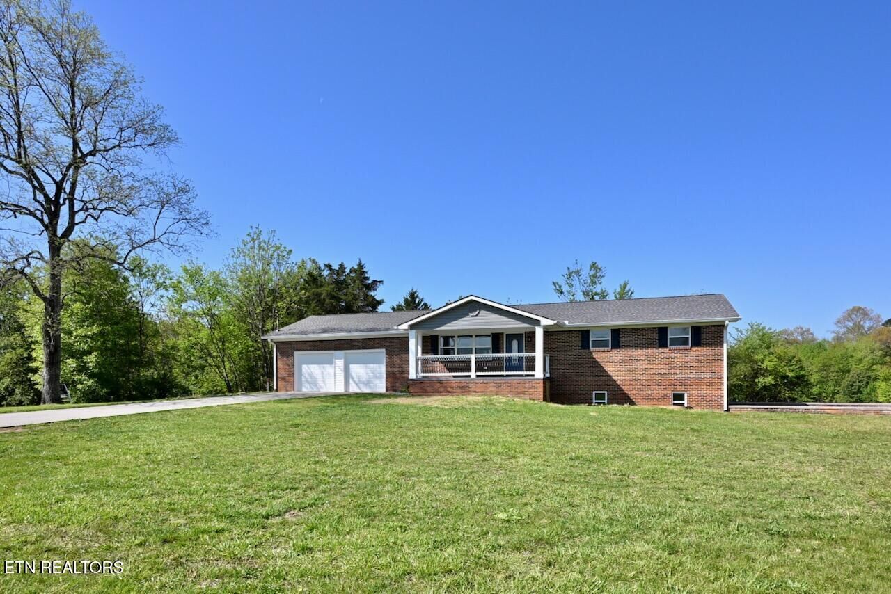 Property Photo:  119 Alfred McCammon Rd  TN 37804 