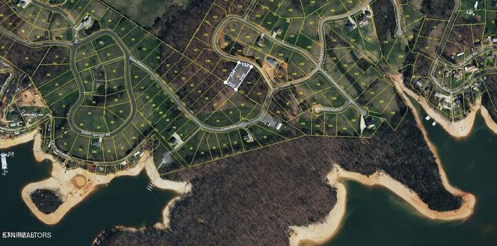 Property Photo: 140 Tumbleweed Tr TN 37861