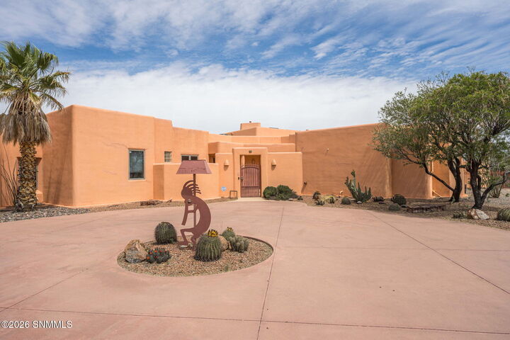 Property Photo:  1540 Vista Del Valle  NM 88007 