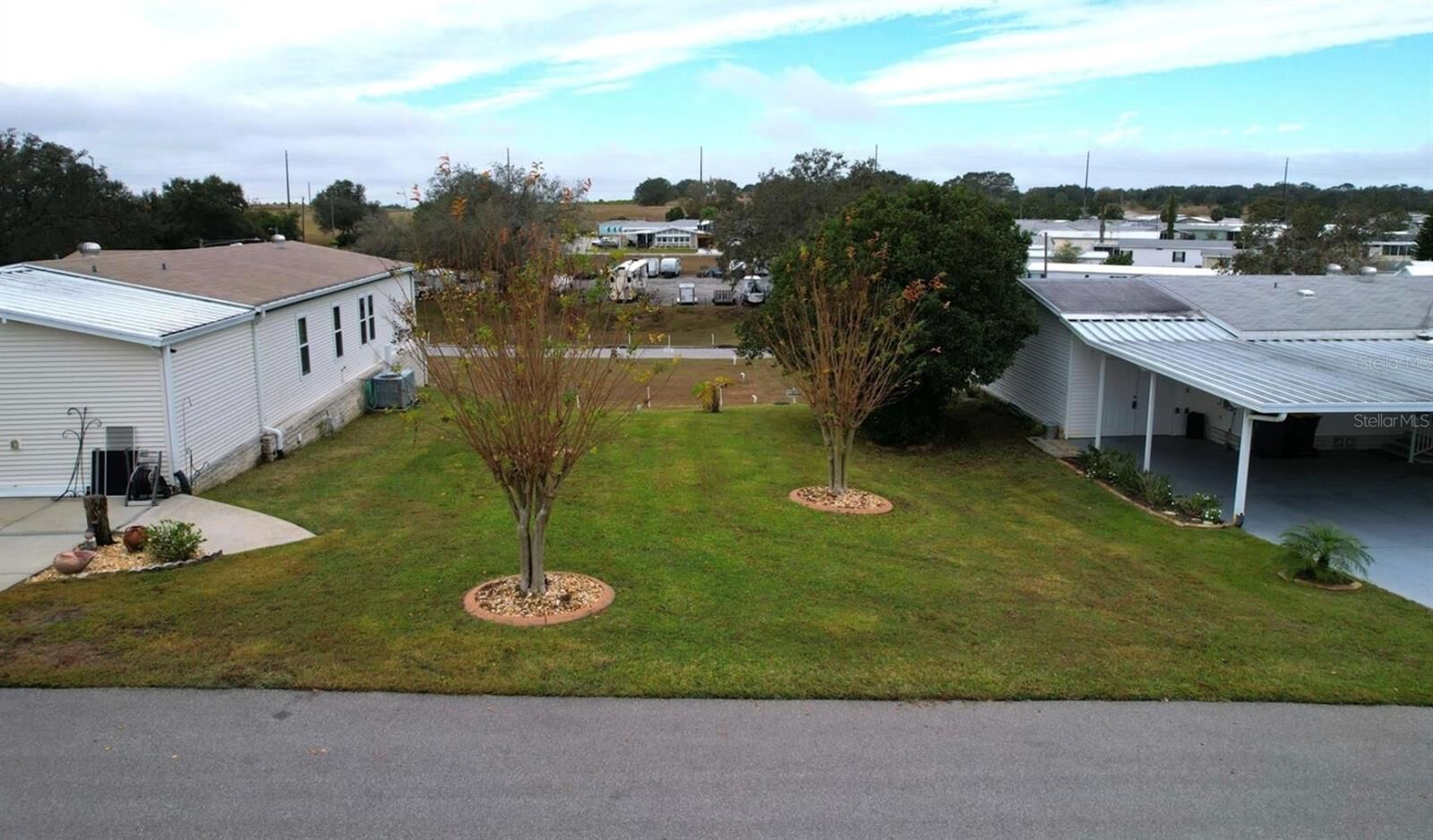 Property Photo:  354 Edgewood  FL 33898 