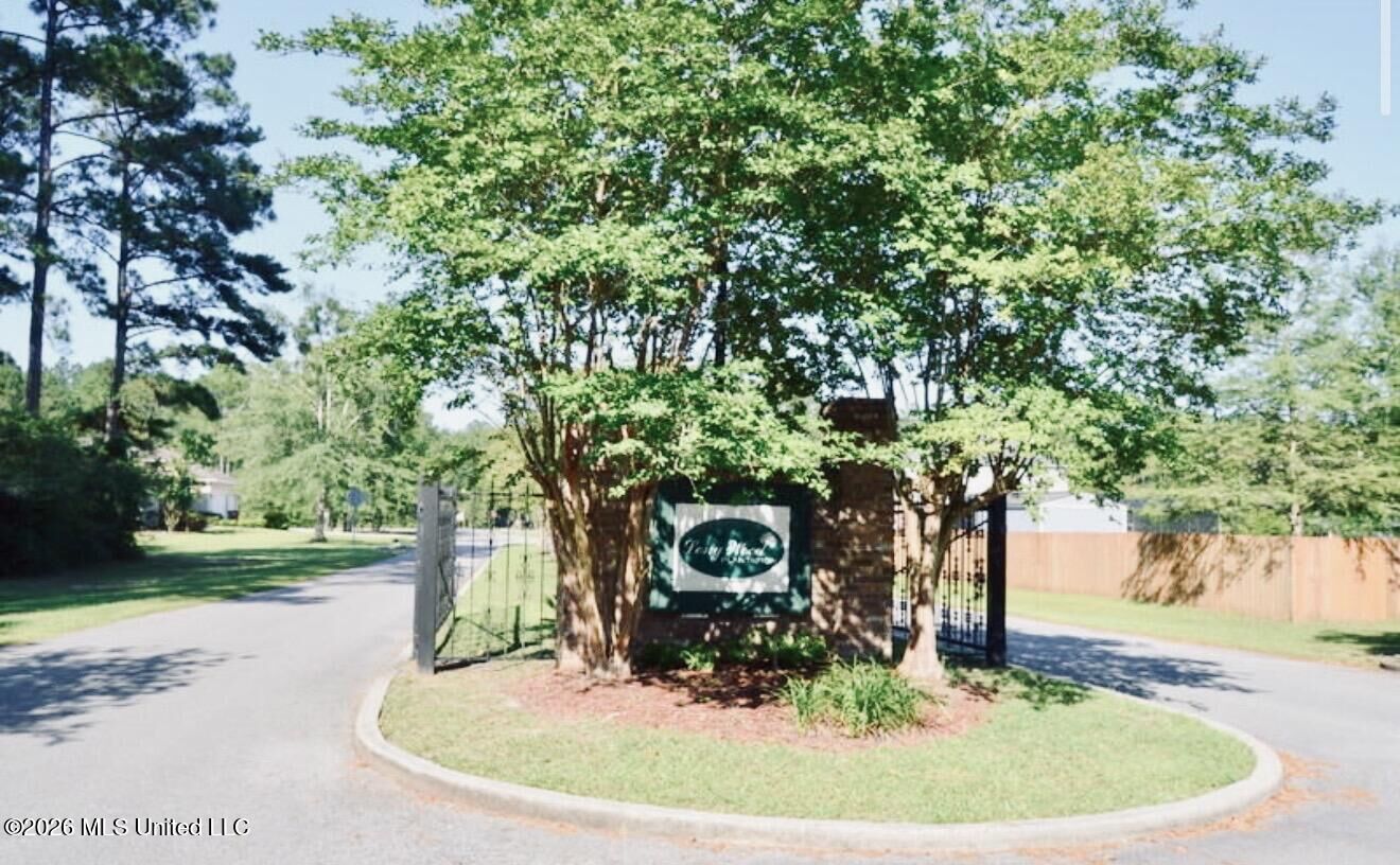 Property Photo:  Longwood Circle  MS 39532 