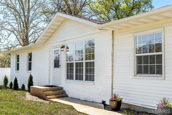 Property Photo:  2640 Highway H  MO 63080 