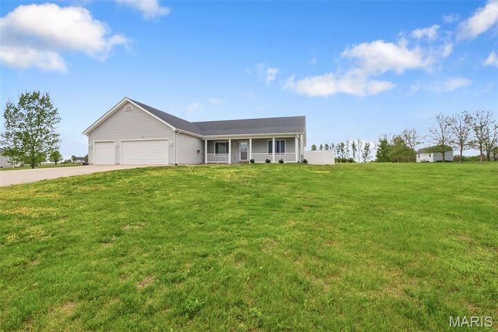 Property Photo: 211 High Ridge Valley Court MO 63347