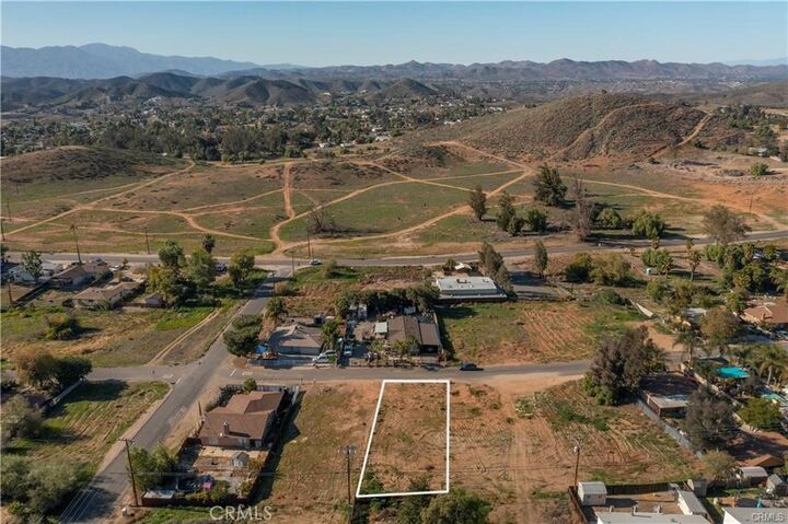 Property Photo:  0 Avenida Gaviota  CA 92587 