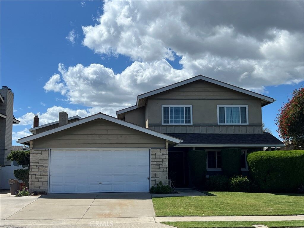 Property Photo: 3931 Wisteria CA 90740