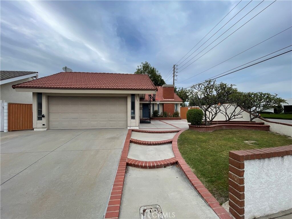 Property Photo:  13757 Park St.  CA 90703 