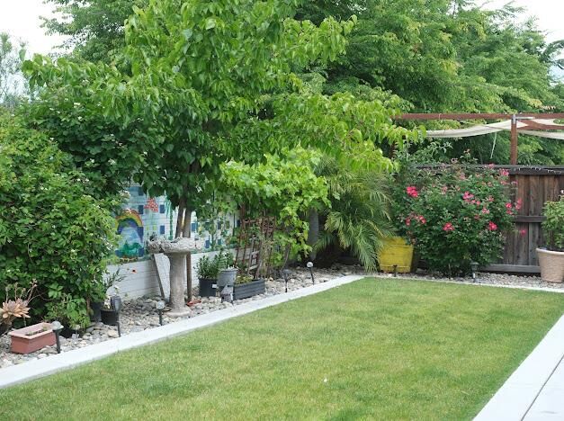 Property Photo:  1557 Huntington Way  CA 95330 