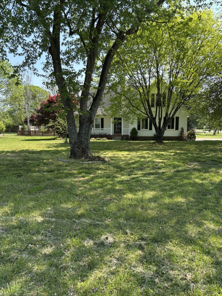 Property Photo: 4643 Barfield Crescent Rd TN 37128