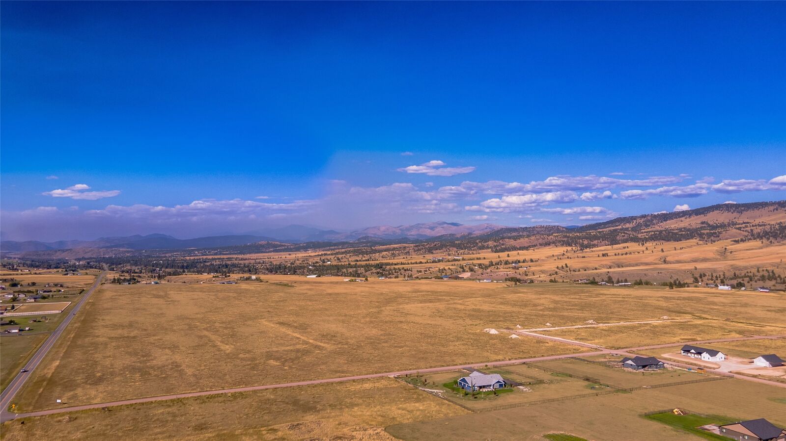Property Photo:  5812 Spokane Ranch Road  MT 59635 