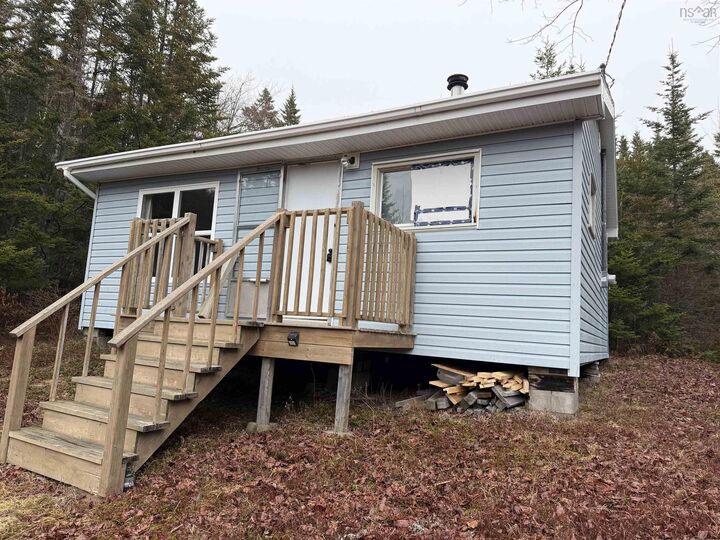 523 Little Liscomb Road — photo 1