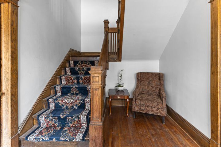 Property Photo: 2717 Pleasant Avenue 3 MN 55408