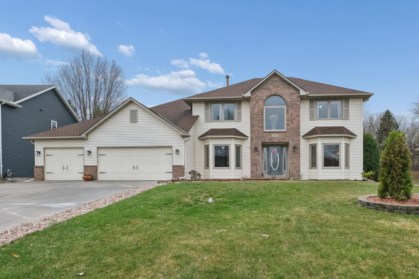 Property Photo: 10924 Andover Court MN 55077