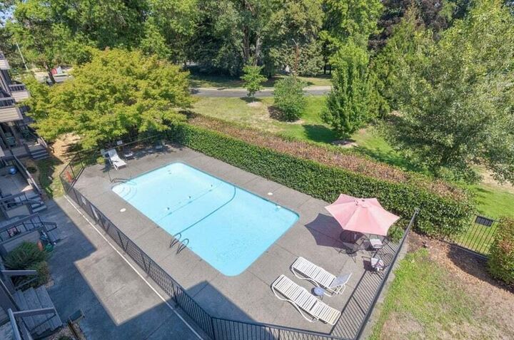 Property Photo:  115 Rogue River #308 Highway  OR 97527 