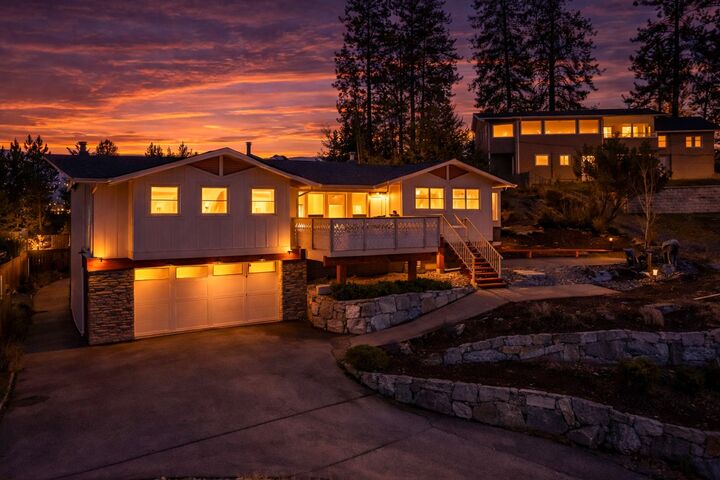 Photo de la propriété:  488 Sheila Crescent  BC V1W 4L8 