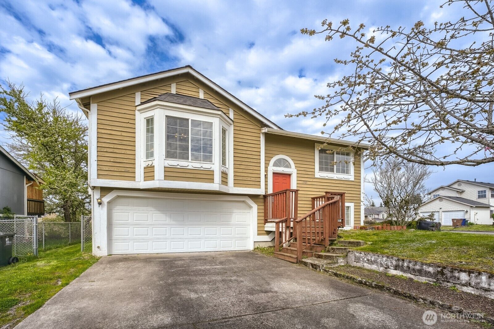 Property Photo:  1701 S 87th Street  WA 98444 