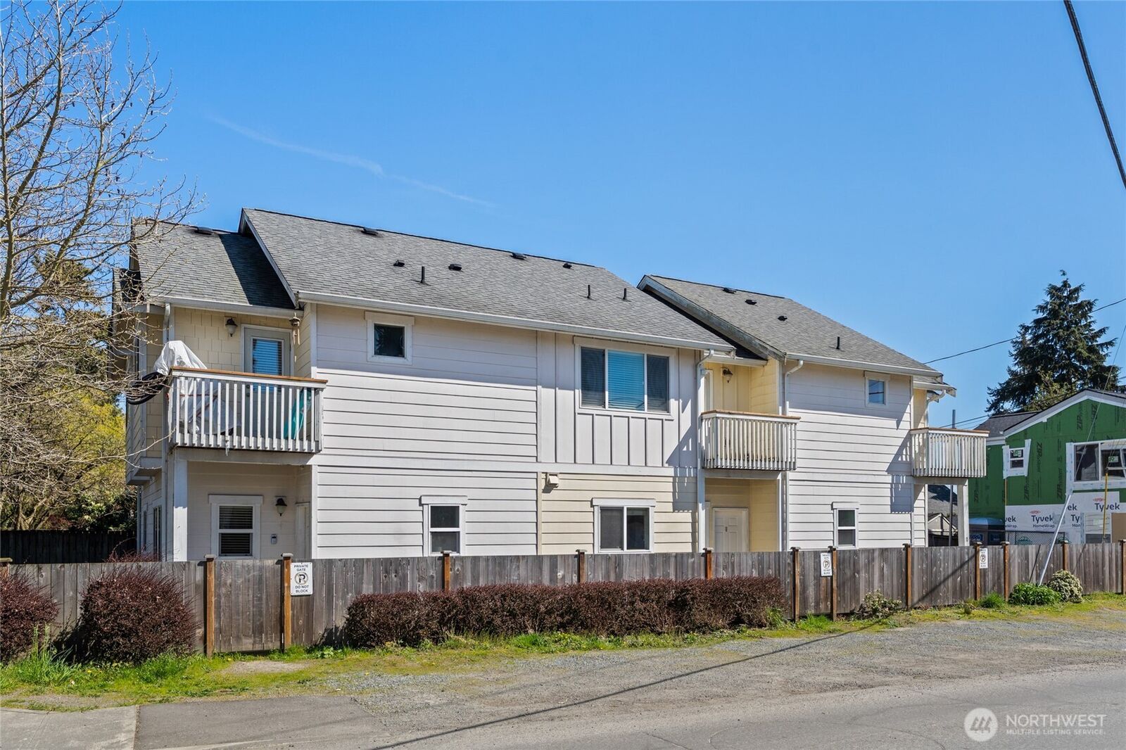 Property Photo: 501 N 105th Street C WA 98133