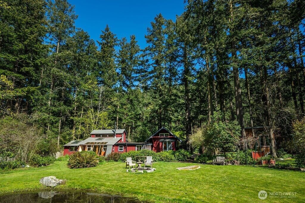 Property Photo:  4160  Mud Bay Road  WA 98261 